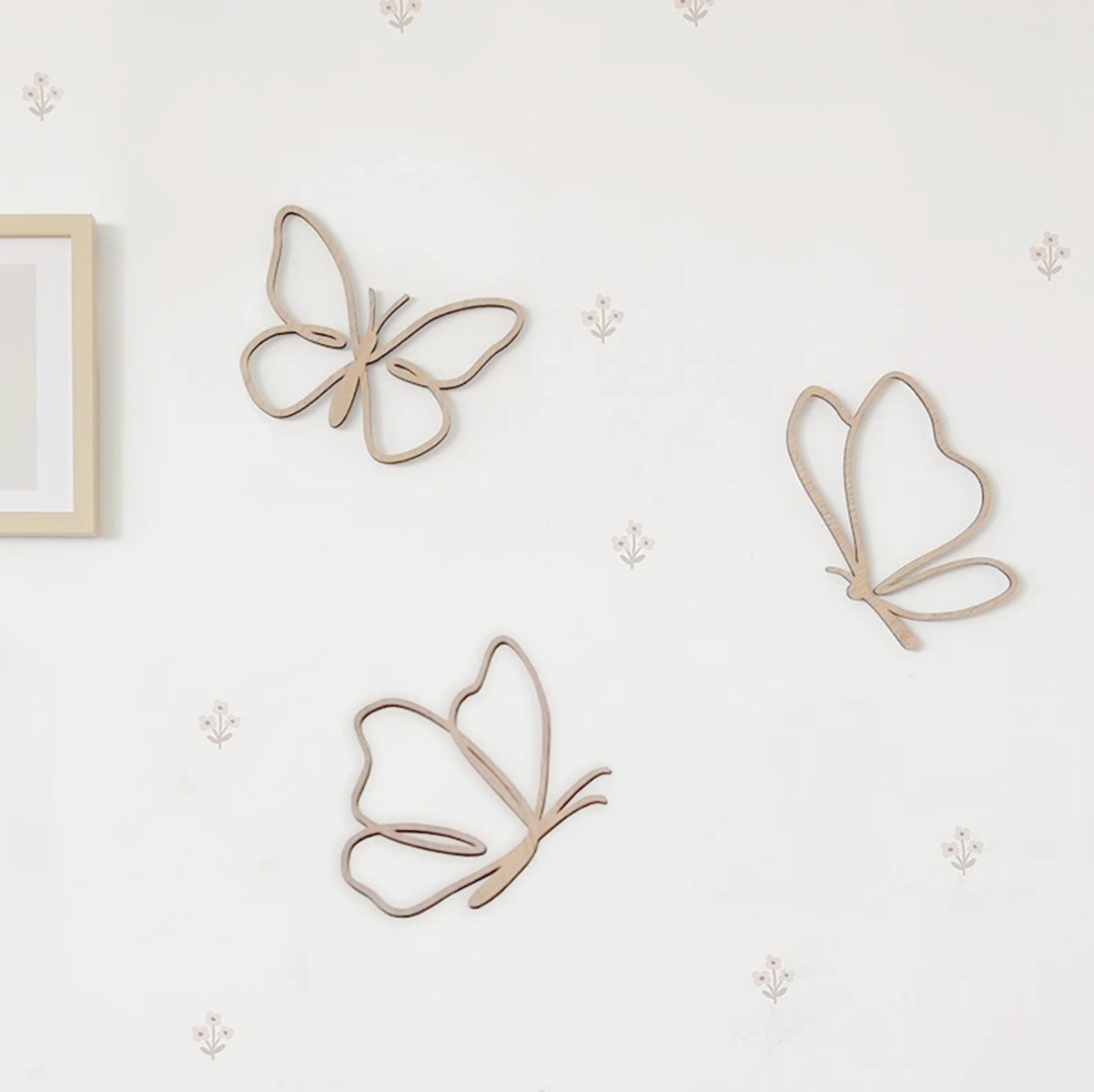 Baby Nursery Needs - ป้ายผีเสื้อไม้, ของตกแต่งผนังไม้, ของตกแต่งไม้รูปผีเสื้อ, ห้องเด็กอ่อน, งานศิลปะติดผนังสำหรับเด็ก, ของตกแต่งห้องเด็กอ่อน