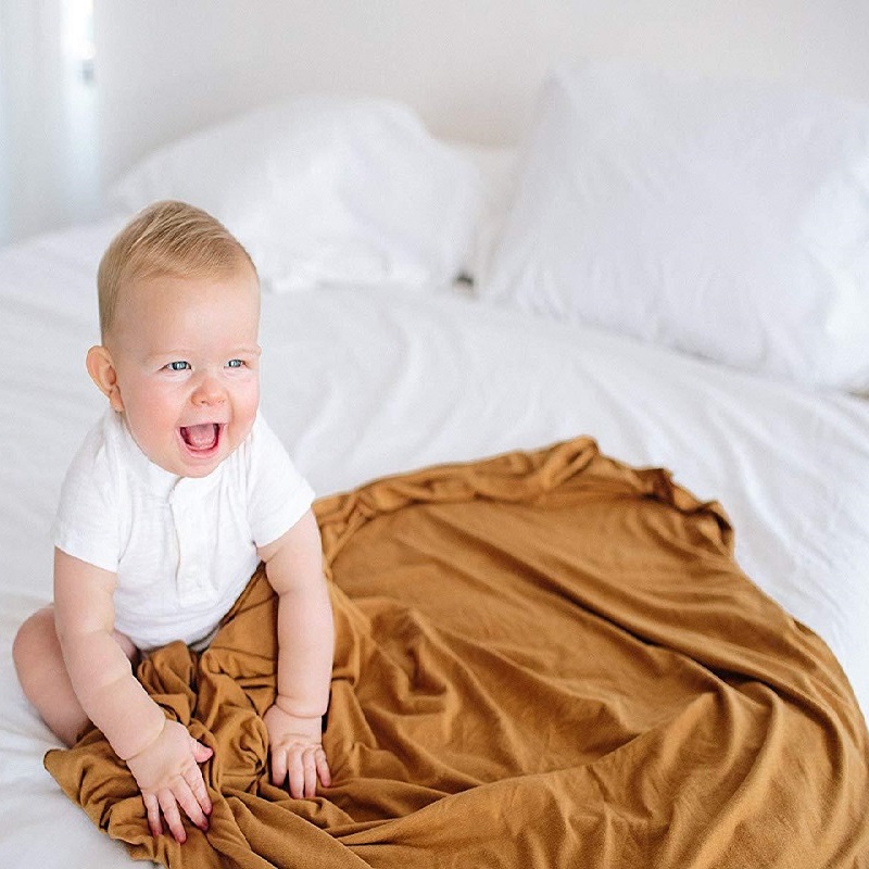 ผ้าห่อตัวเด็กสีดำล้วน ผ้ามัสลิ - Swaddle Blanket Muslin บทวิจารณ์และราคา