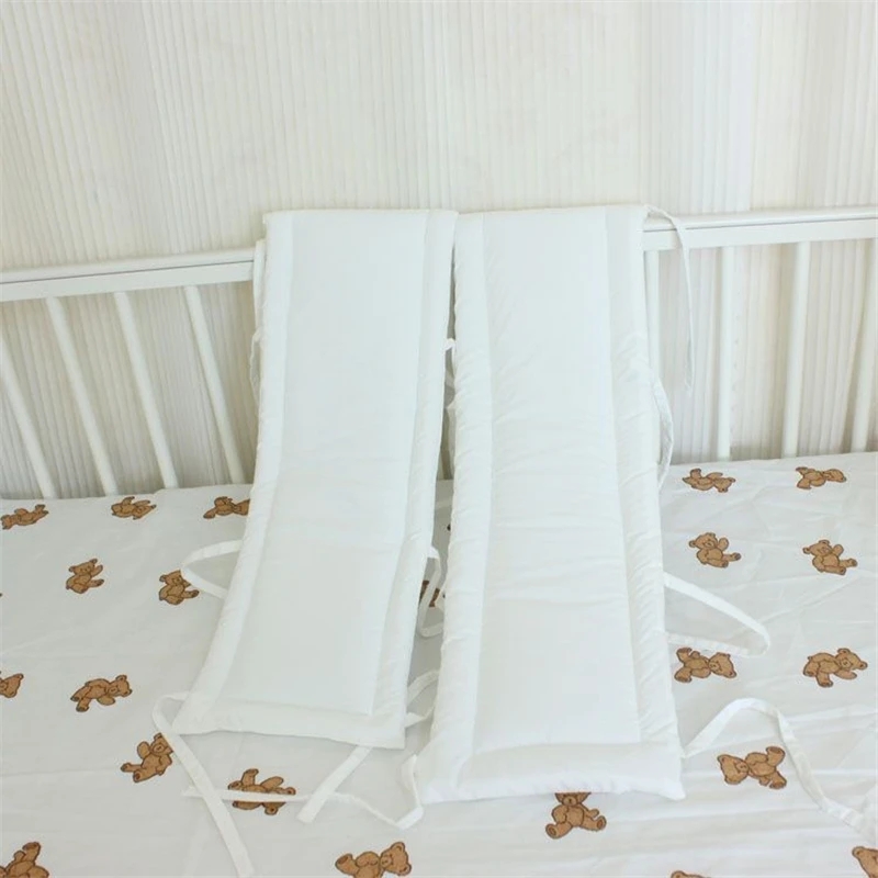 เตียงเด็กกันการชนกันของการ์ตูน - Baby Nursery Glider บทวิจารณ์และราคา